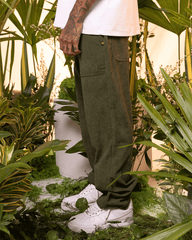 Pantalón Unisex Verde Militar (Corduroy)