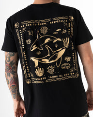 Camiseta unisex Escapadas X Bohío negra (Tela eco)