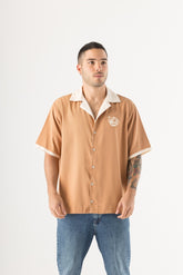 Camisa Unisex Guardianes Urbania X Bohío Boxy Fit (Rayón)
