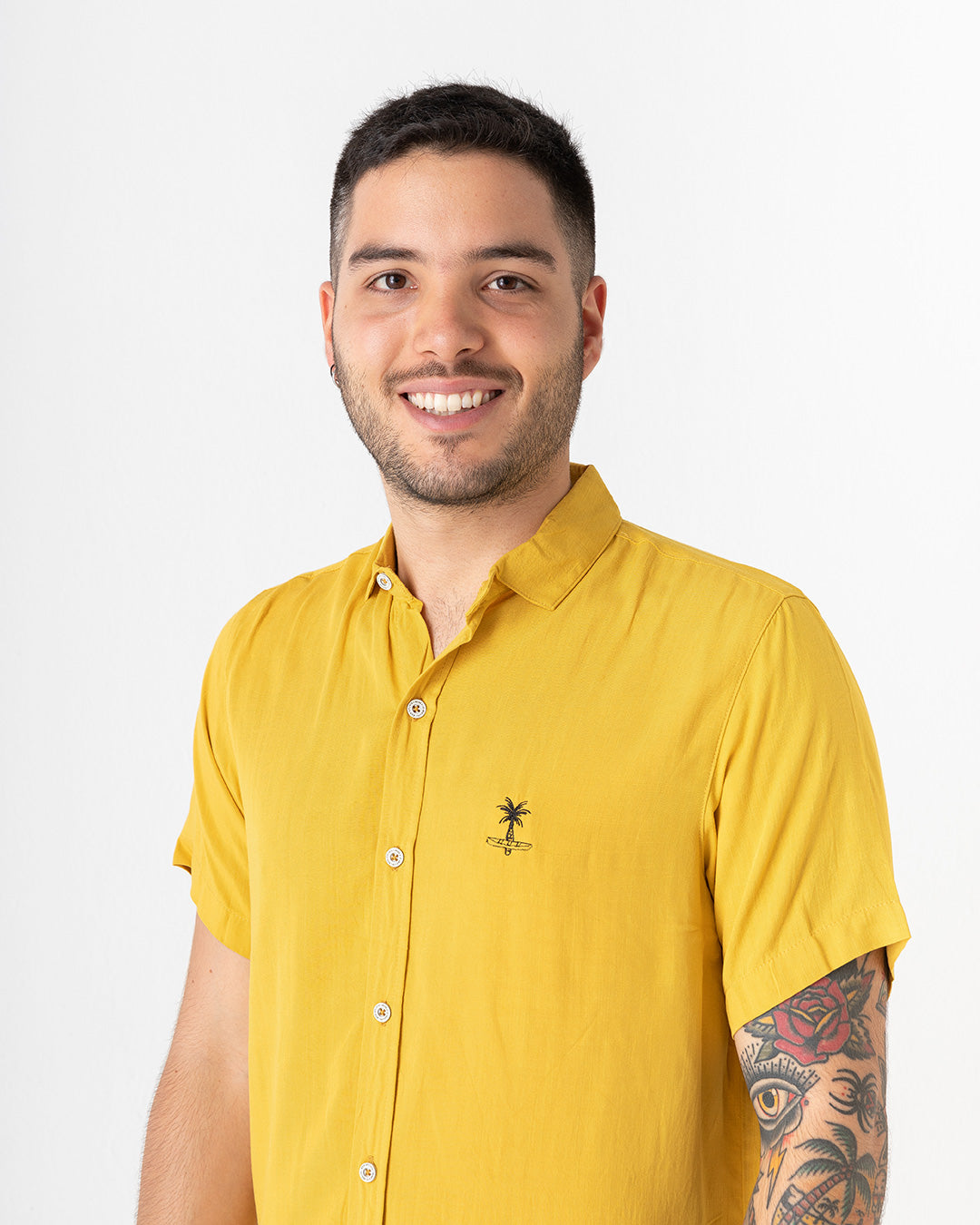 Mostaza (Camisa hombre)