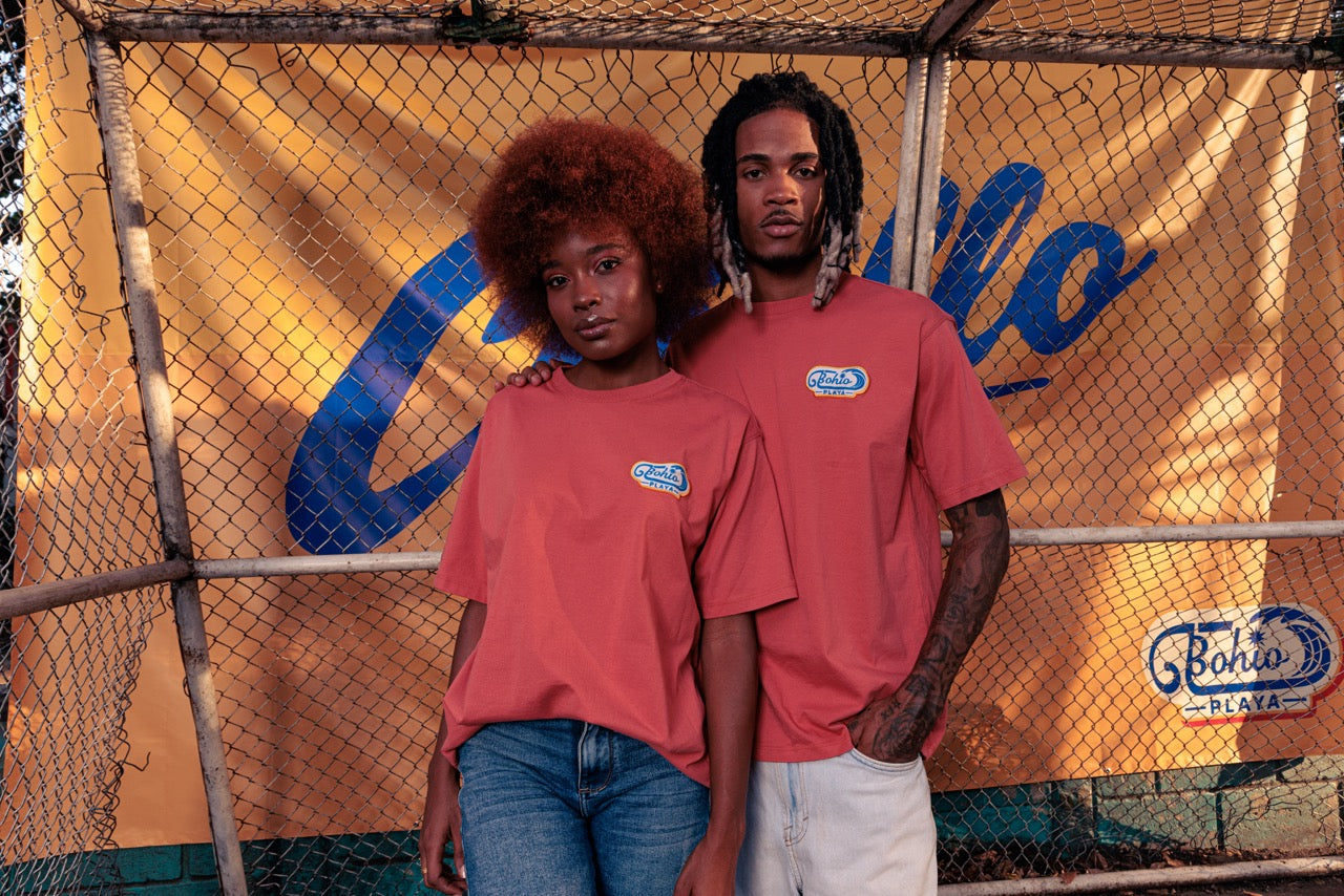 Camiseta Unisex Futbol Criollo Palmera Pastel