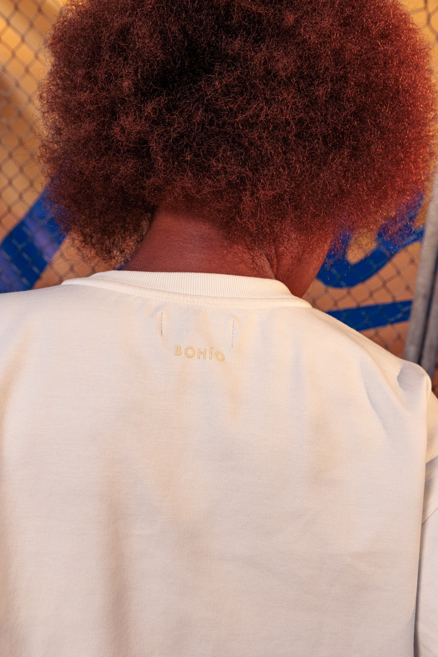 Camiseta Unisex Básica Futbol Criollo Cruda