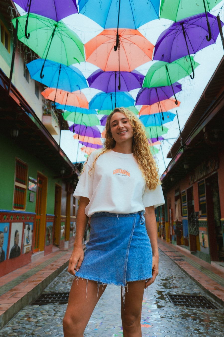 PREVENTA Camiseta Unisex Cruda Media Oversize Ciudades Cartagena (250 grs)