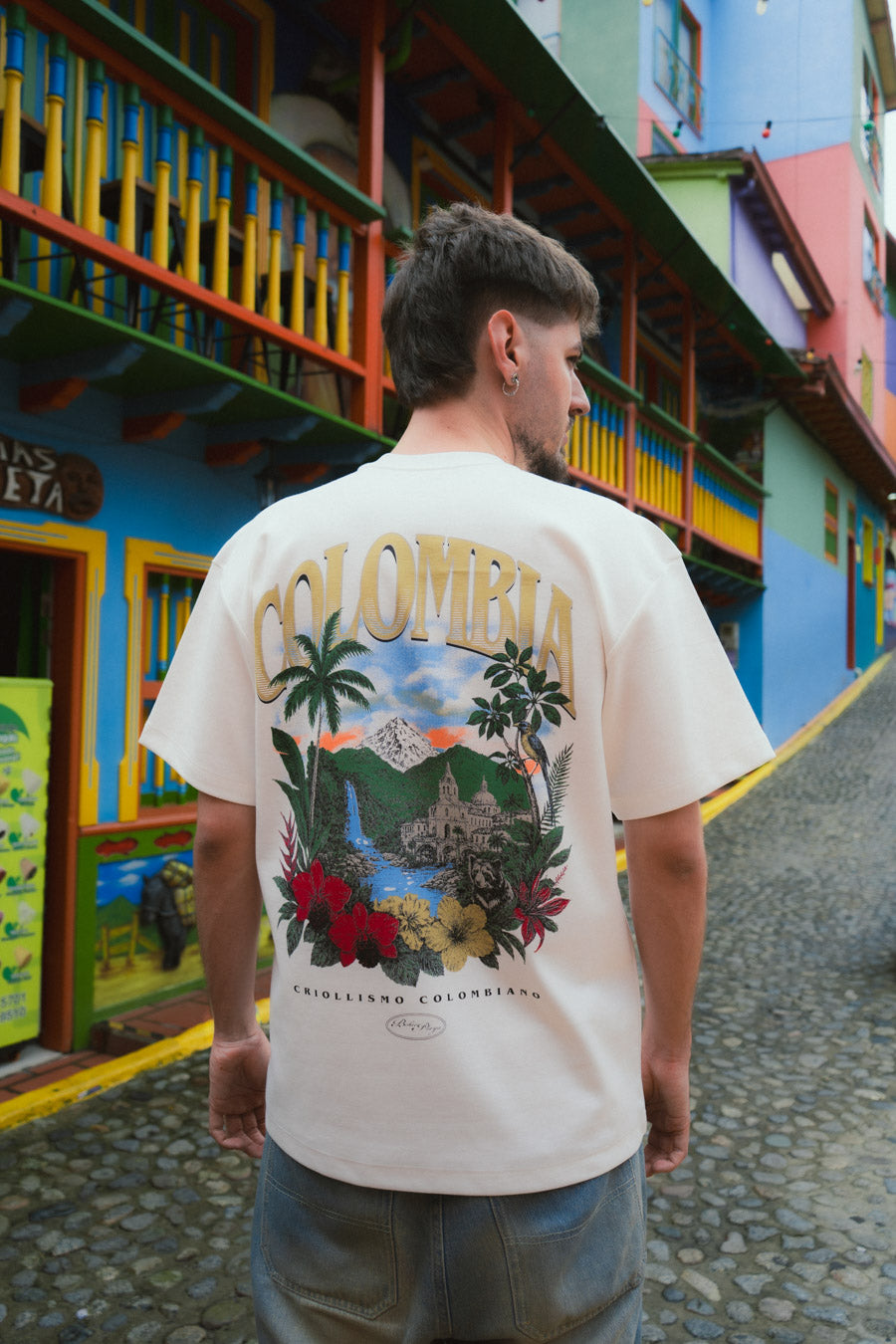 PREVENTA Camiseta Unisex Cruda Media Oversize Ciudades Colombia (250 grs)