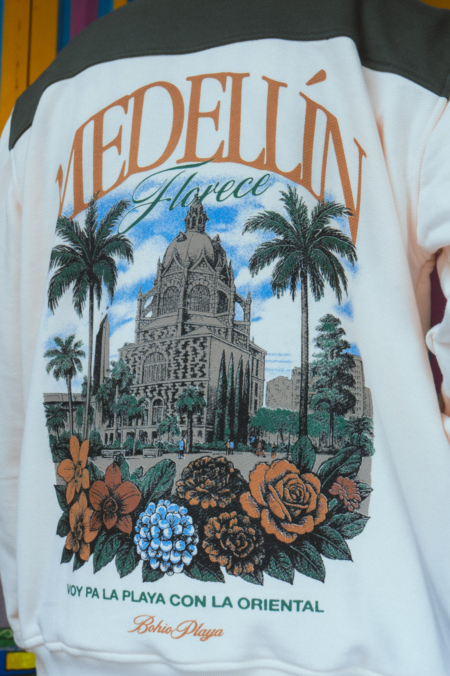 PREVENTA Hoodie Unisex MedellÍn Florece Verde (Algodón 100%)
