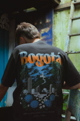 PREVENTA Camiseta Unisex Negra Media Oversize Ciudades Bogotá (250 grs)