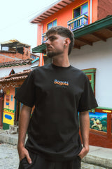 PREVENTA Camiseta Unisex Negra Media Oversize Ciudades Bogotá (250 grs)
