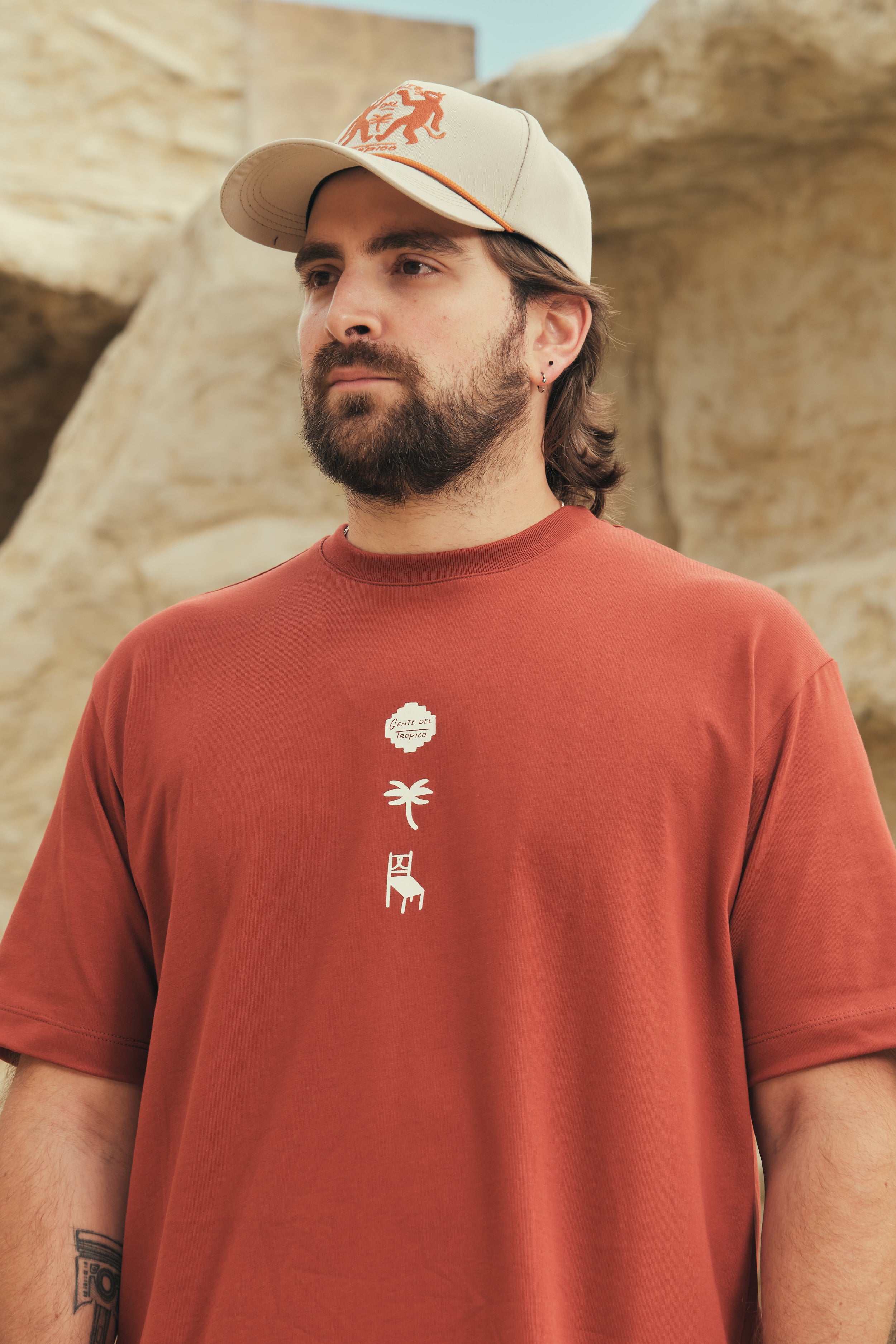 Camiseta Media Oversize Gente Del Trópico Terracota (250 grs)