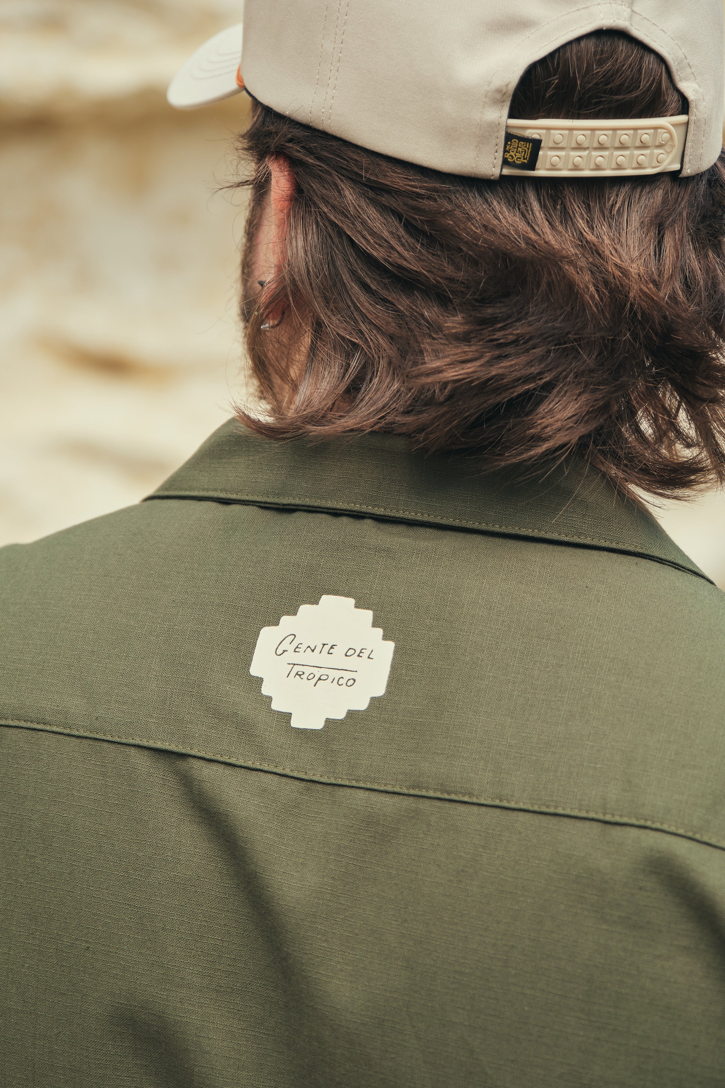Camisa Hombre Gente Del Trópico Verde Oliva (Algodón 100%)