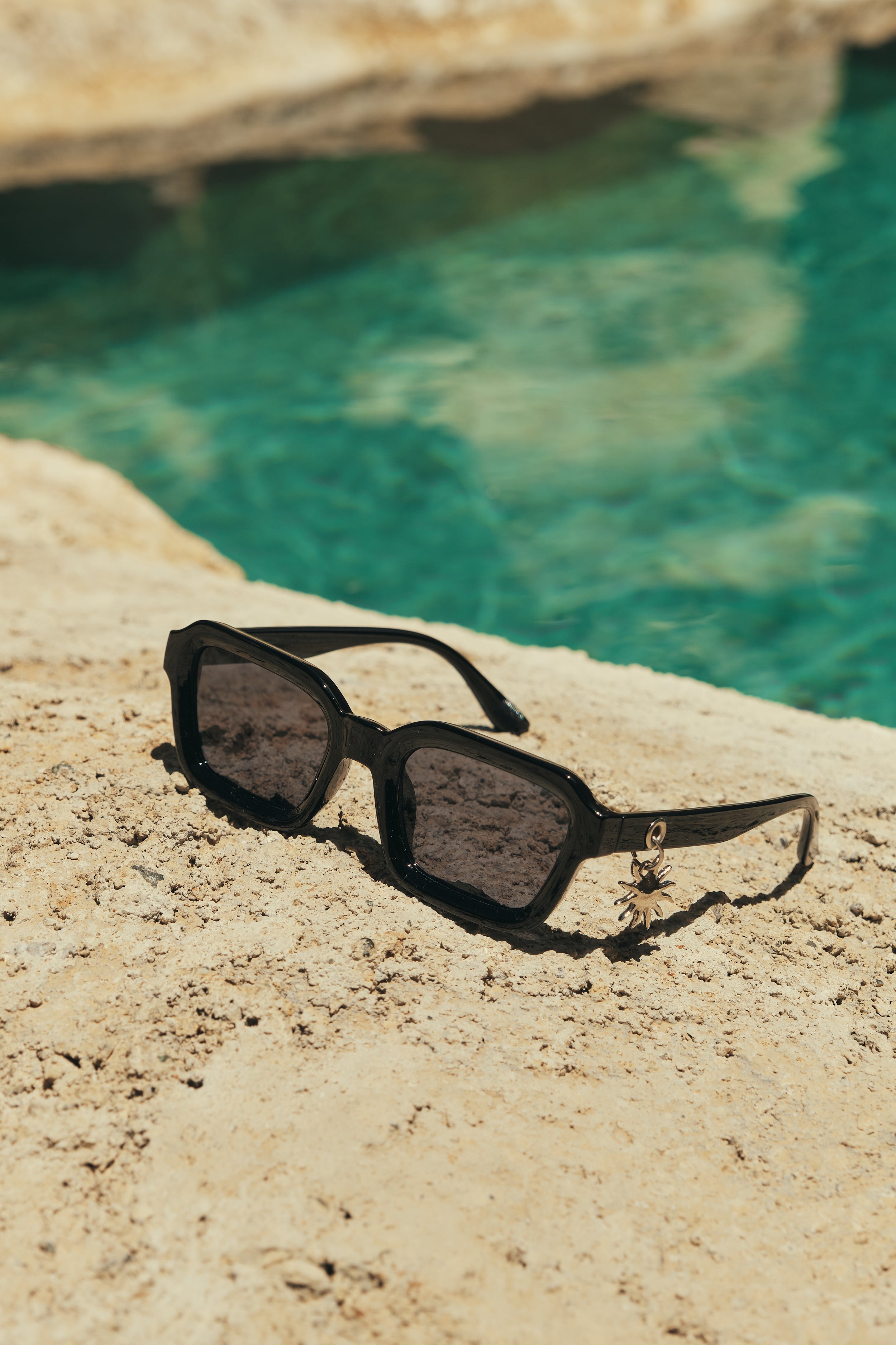 Gafas Buenas Vibras Bohio Sunglasses (Negro)