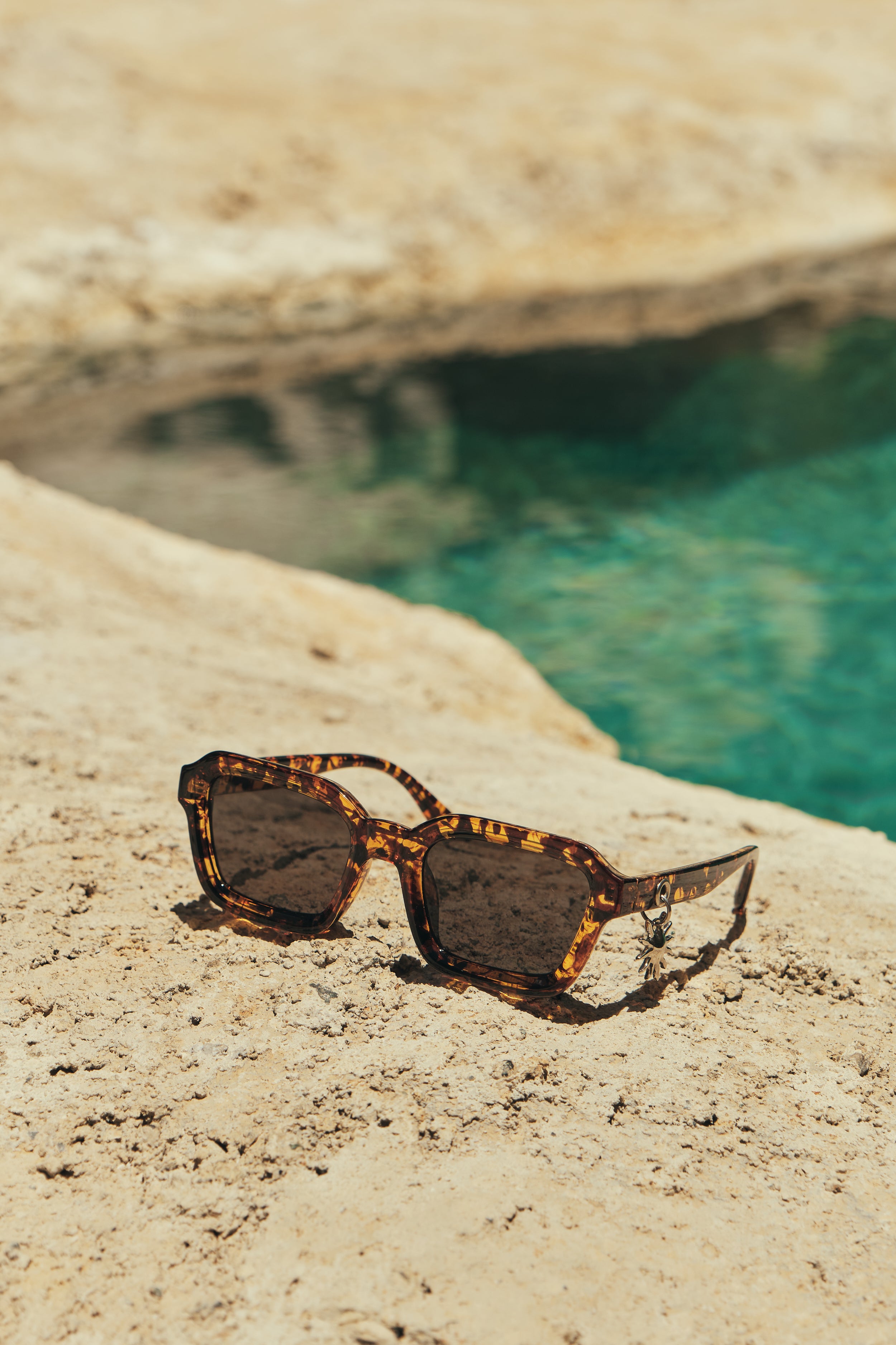Gafas Buenas Vibras Bohio Sunglasses (Tortoise)