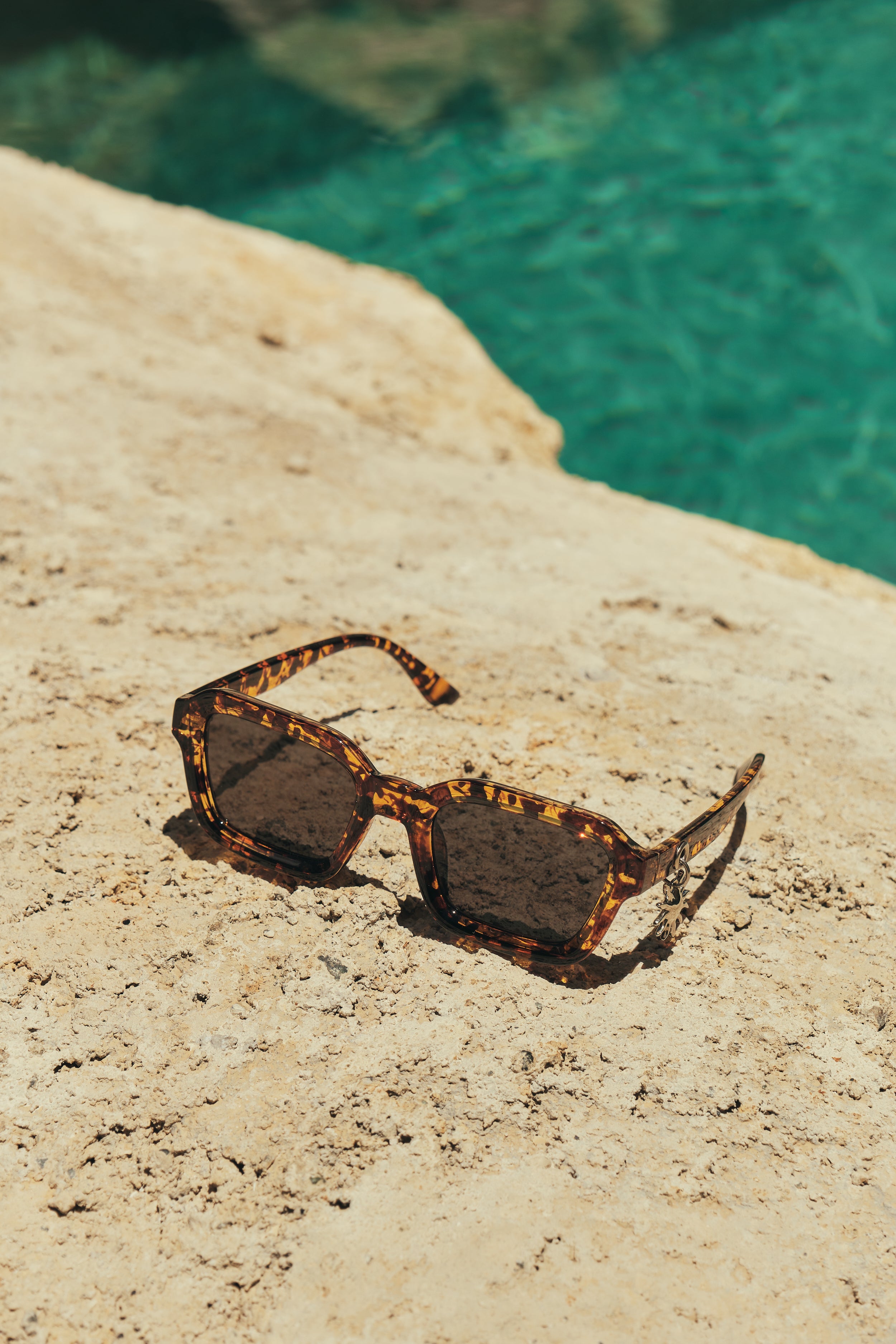 Gafas Buenas Vibras Bohio Sunglasses (Tortoise)