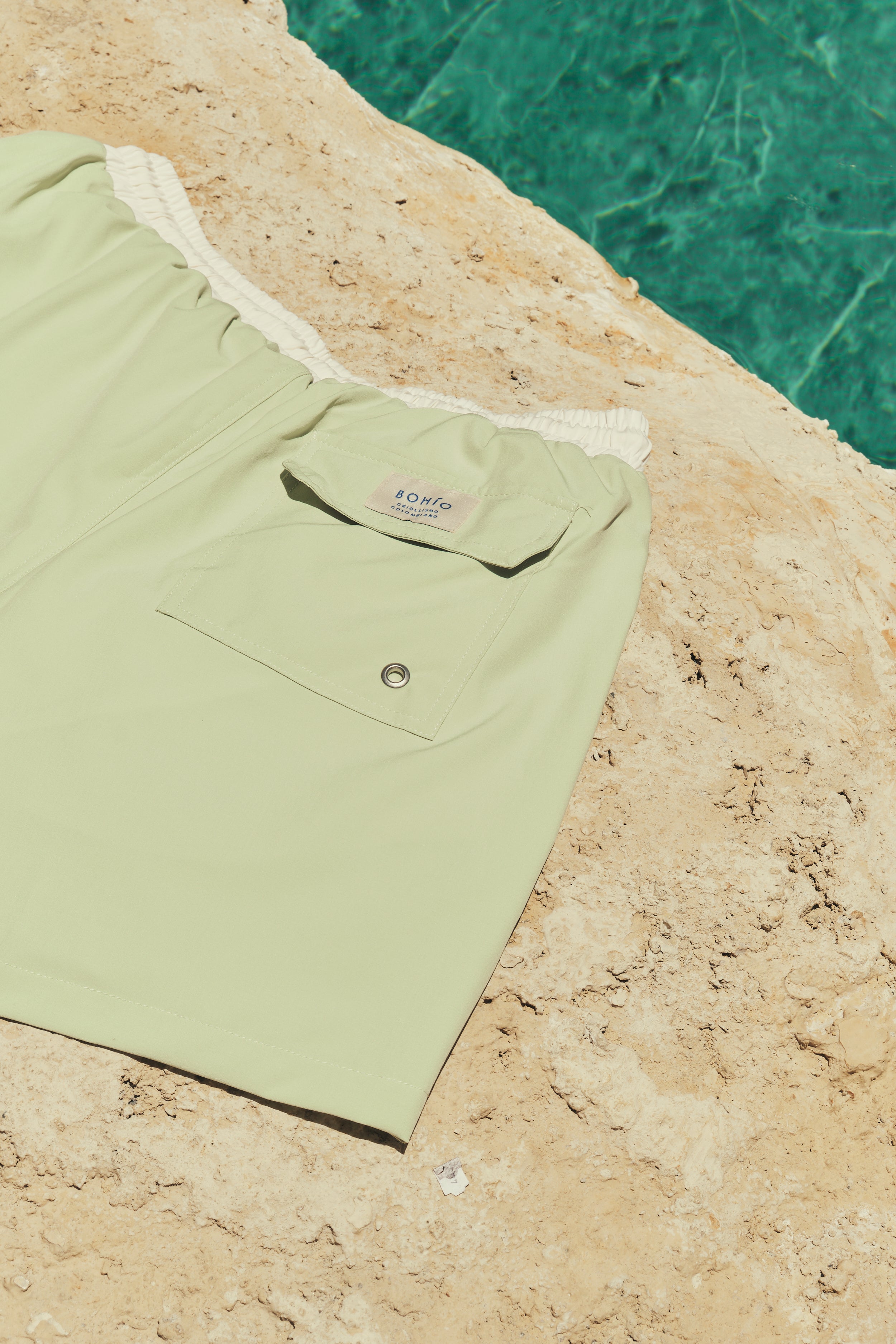 Pantaloneta De Baño Masculina Unicolor Verde Menta (Poliéster)