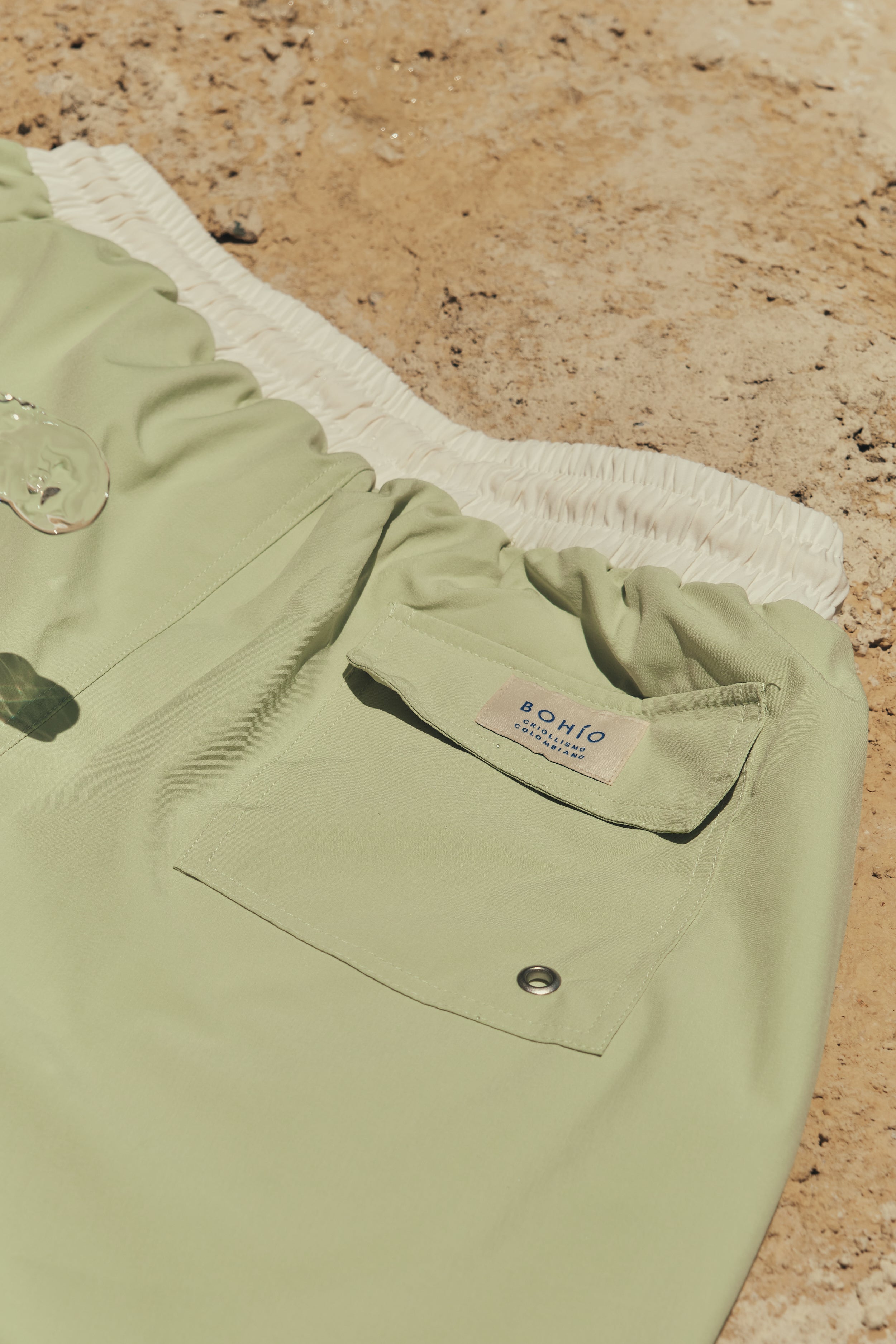 Pantaloneta De Baño Masculina Unicolor Verde Menta (Poliéster)
