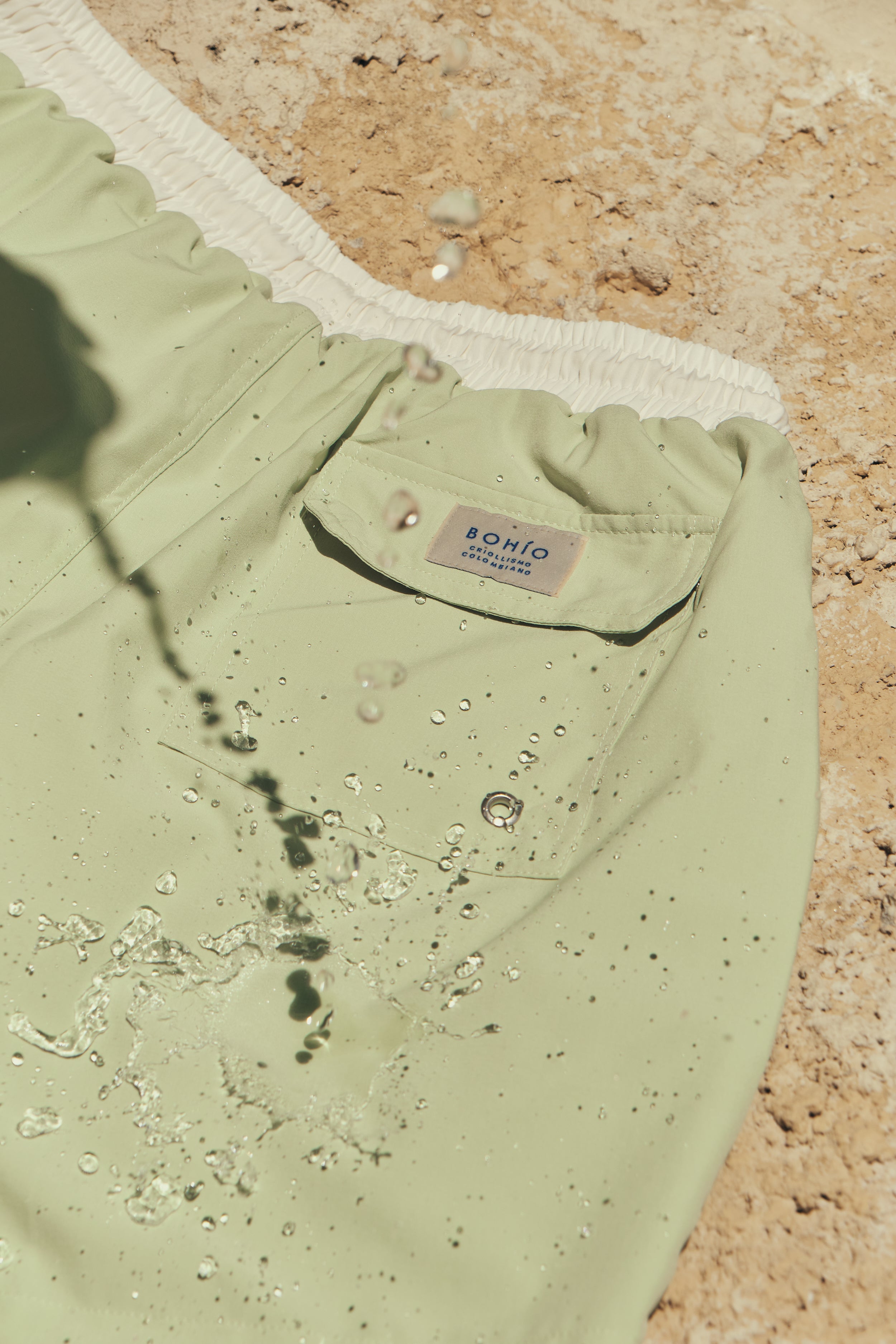 Pantaloneta De Baño Masculina Unicolor Verde Menta (Poliéster)