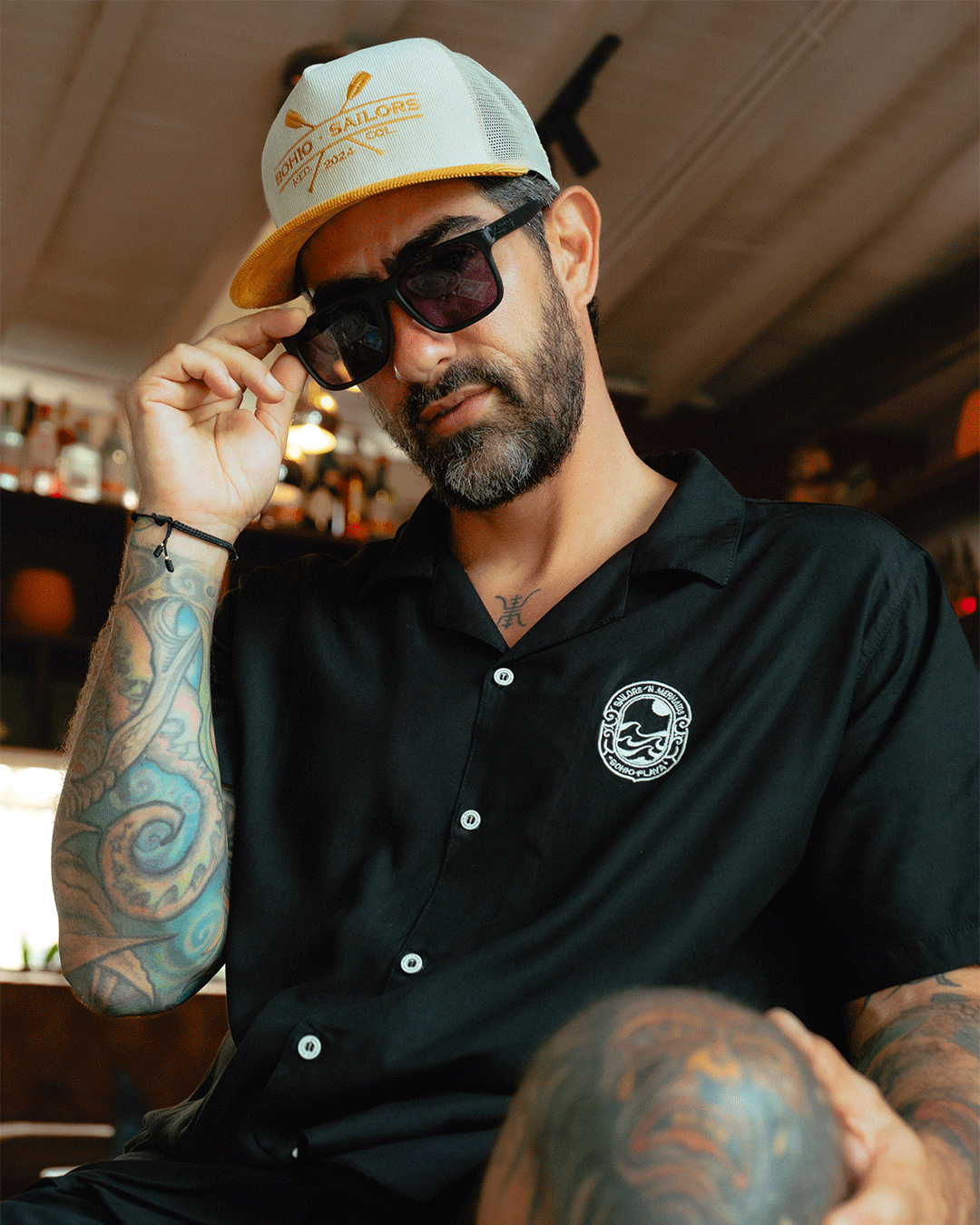 Gorra Trucker Sailors X Bohío amarilla (Corduroy)