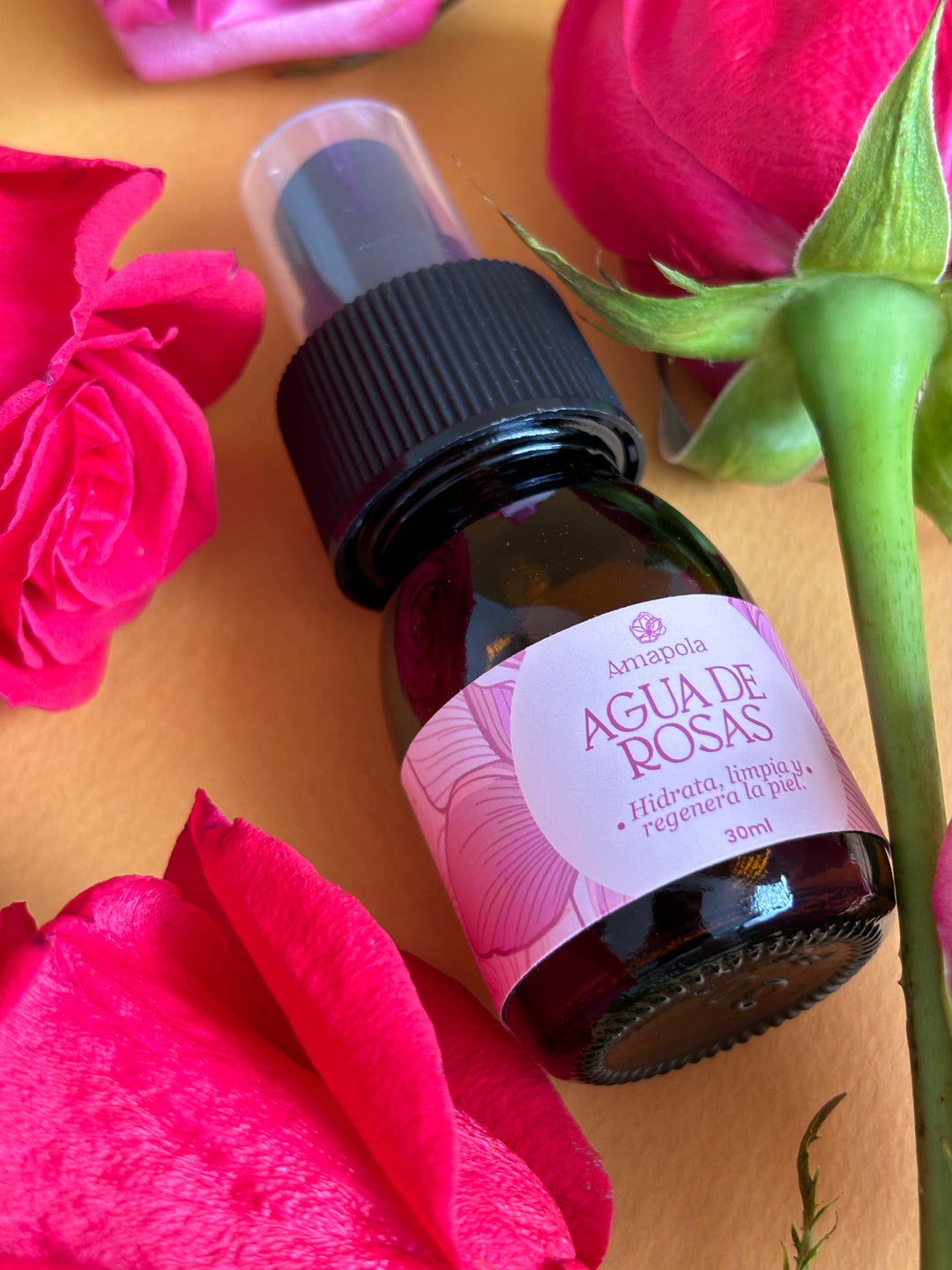 Agua de Rosas (Amapola X Bohío)