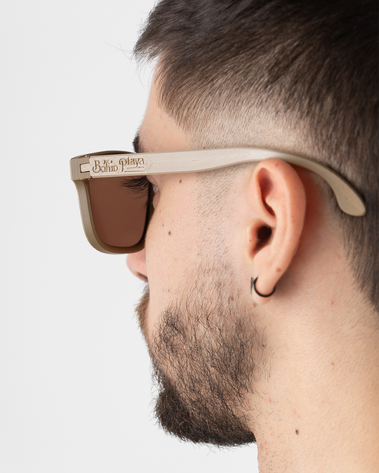 Gafas cuadradas cafés lente café (Hechas con plástico) incluye estuche