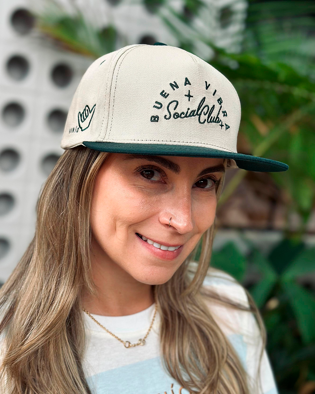 Gorra Unisex Social Club Verde y Beige (Beisbolera)